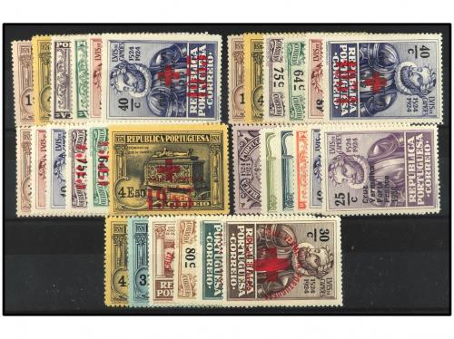 ** PORTUGAL. FRANQUICIAS. 1928-1936. Lote de series completa