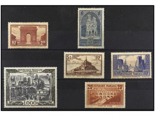 * FRANCIA. Yv. 258/62. 1929-1931. SITIOS Y MONUMENTOS. 5 val