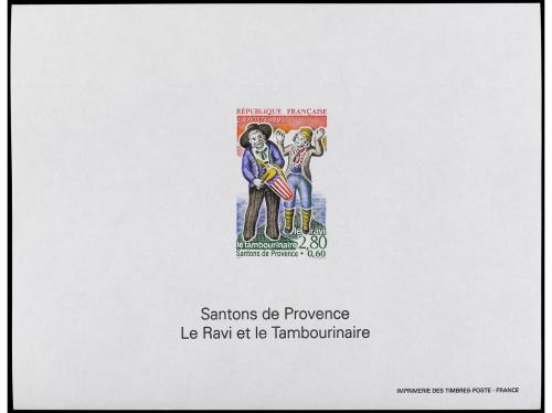 FRANCIA. HOJITAS SIN DENTAR CON GOMA. 1995. Conjunto formado