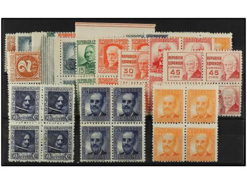 ** ESPAÑA. Ed. 731/40 (6). SEIS SERIES COMPLETAS (pareja y b